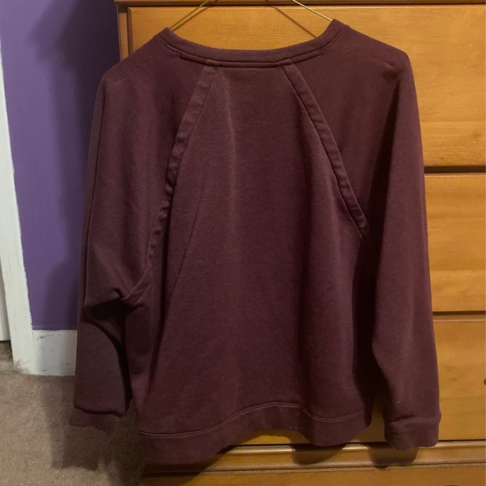 Underarmour Women’s Sweatshirt